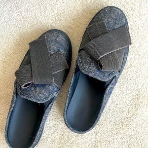 Brunello cucinelli open back loafer size 37